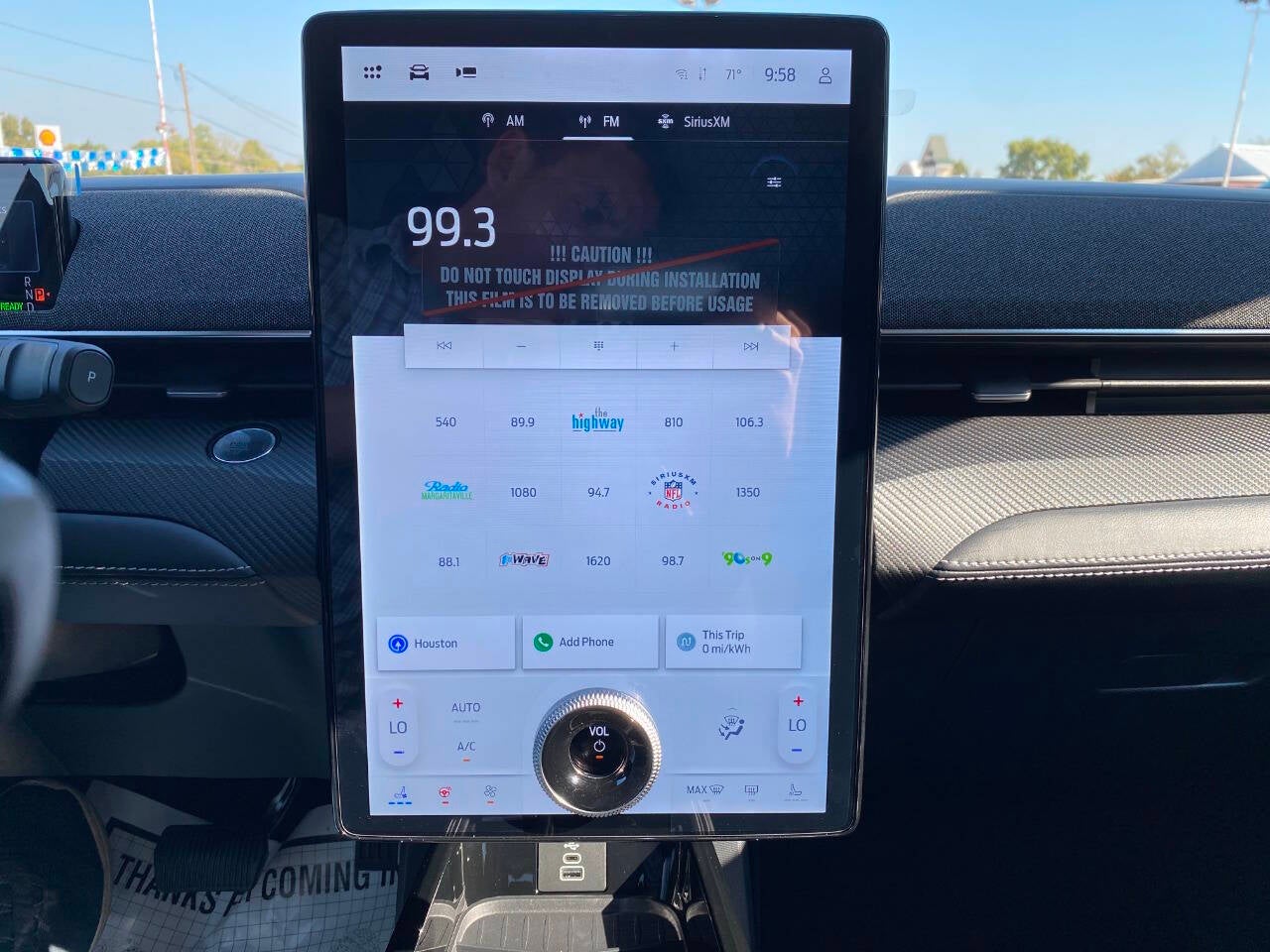 2025 Ford Mustang Mach-E Premium 4dr SUV