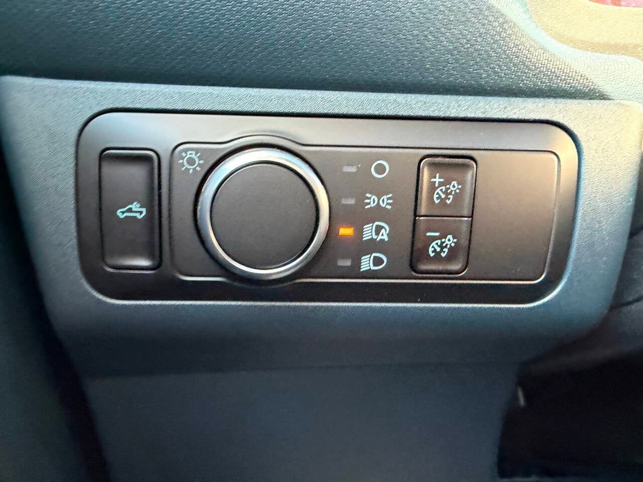 2026 Ford Maverick XL AWD 4dr SuperCrew 4.5 ft. SB