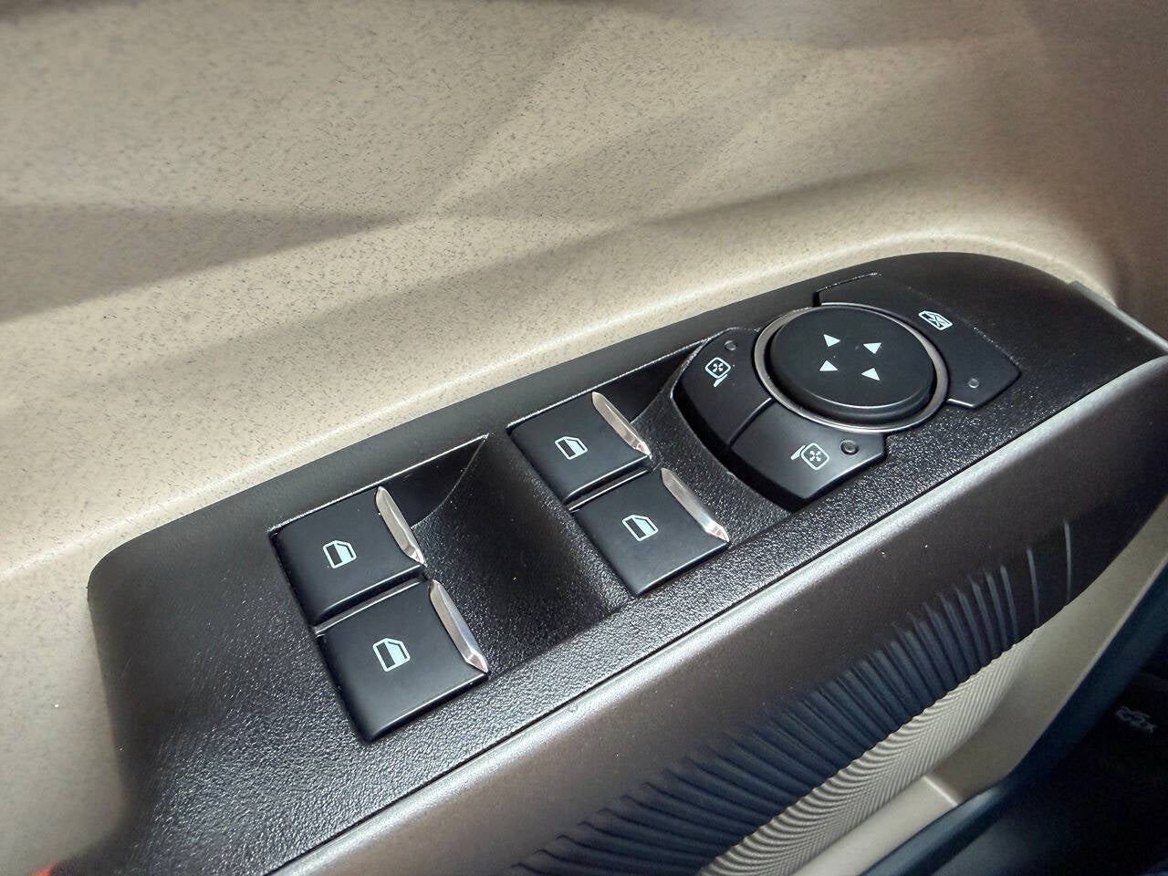 2026 Ford Maverick Lariat AWD 4dr SuperCrew 4.5 ft. SB