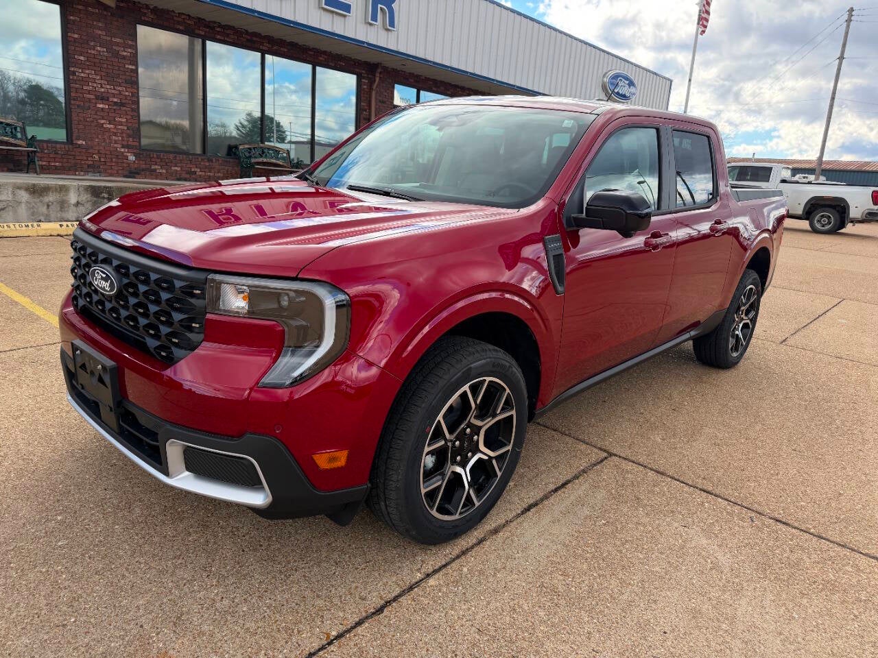 2026 Ford Maverick Lariat AWD 4dr SuperCrew 4.5 ft. SB