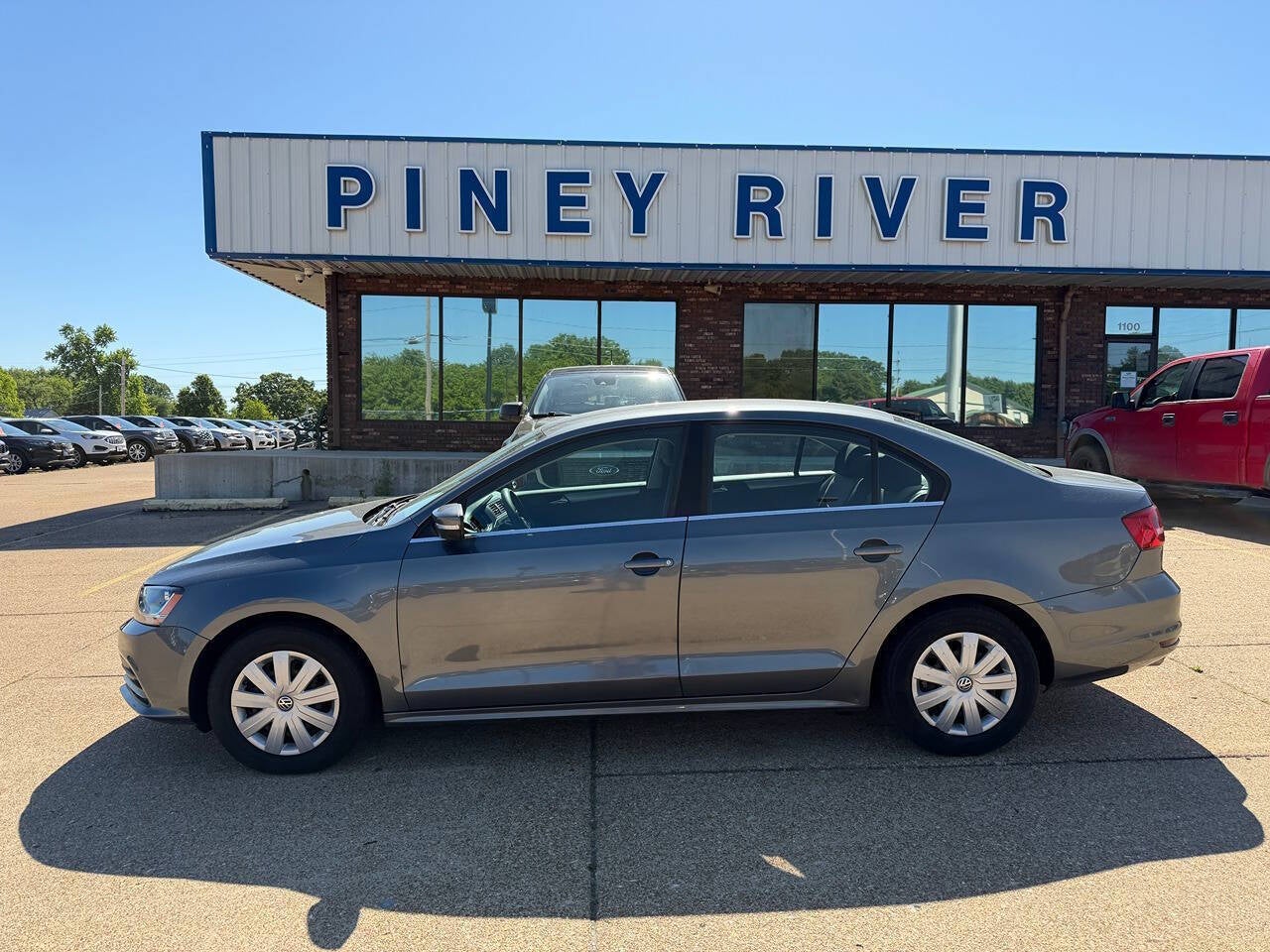 2017 Volkswagen Jetta 1.4T S 4dr Sedan 5M