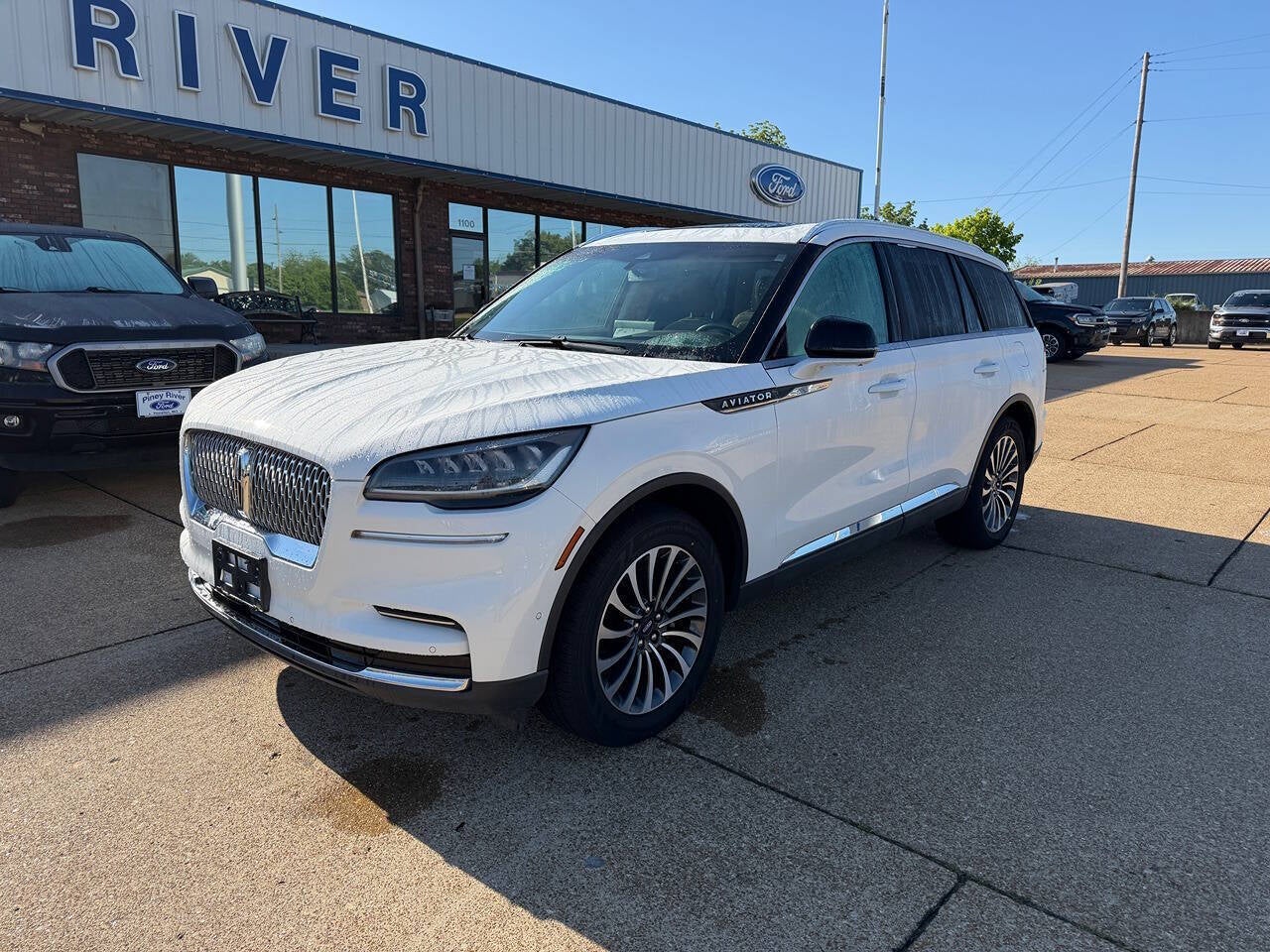 2022 Lincoln Aviator Reserve AWD 4dr SUV