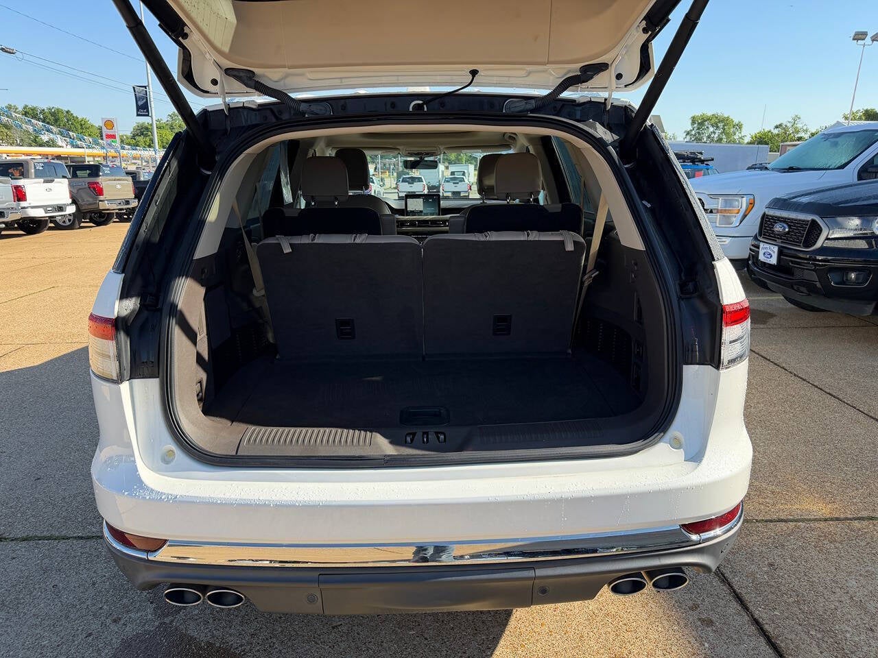 2022 Lincoln Aviator Reserve AWD 4dr SUV