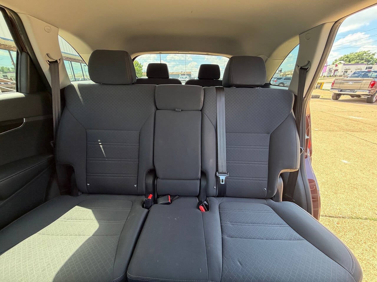 2020 Kia Sorento S V6 4dr SUV