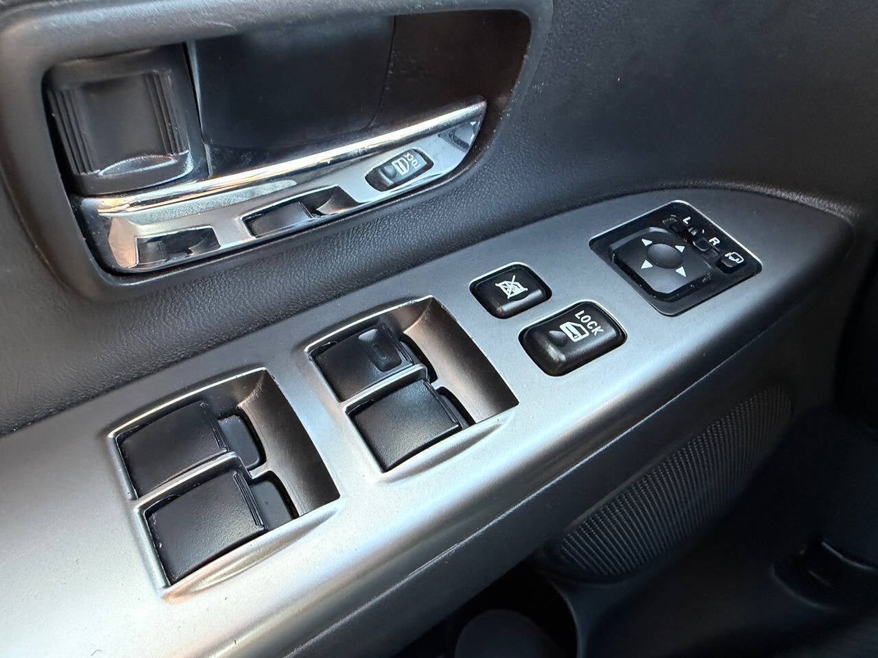 2024 Mitsubishi Outlander Sport SE AWD 4dr Crossover