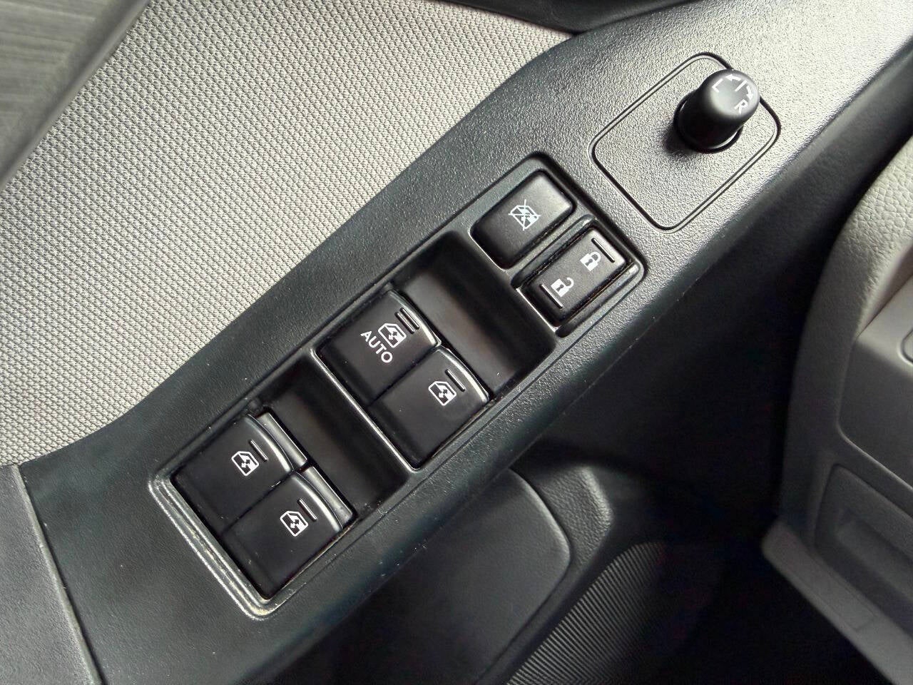 2016 Subaru Forester 2.5i AWD 4dr Wagon CVT