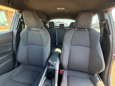 2018 Toyota C-HR XLE Premium 4dr Crossover